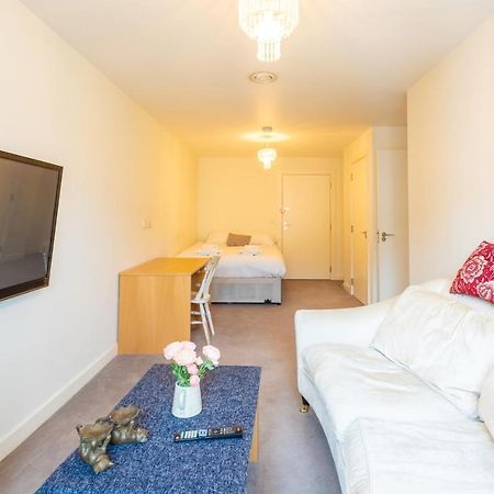 Amazing Modern 2 Bedroom Flat In Greenwich For 4 People Londres Exterior foto