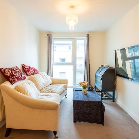 Amazing Modern 2 Bedroom Flat In Greenwich For 4 People Londres Exterior foto