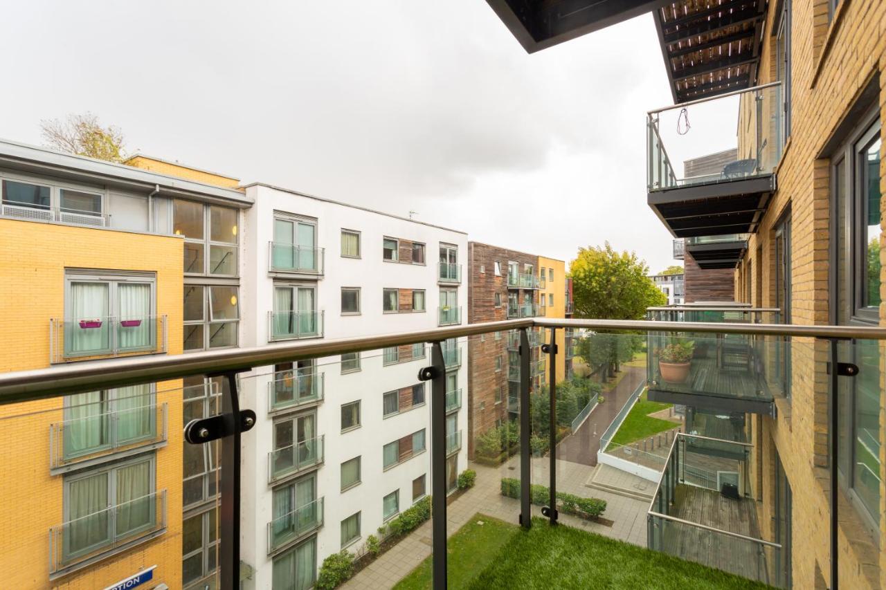 Amazing Modern 2 Bedroom Flat In Greenwich For 4 People Londres Exterior foto