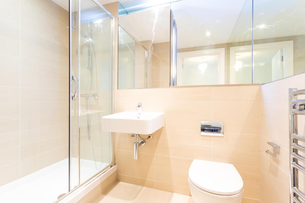 Amazing Modern 2 Bedroom Flat In Greenwich For 4 People Londres Exterior foto
