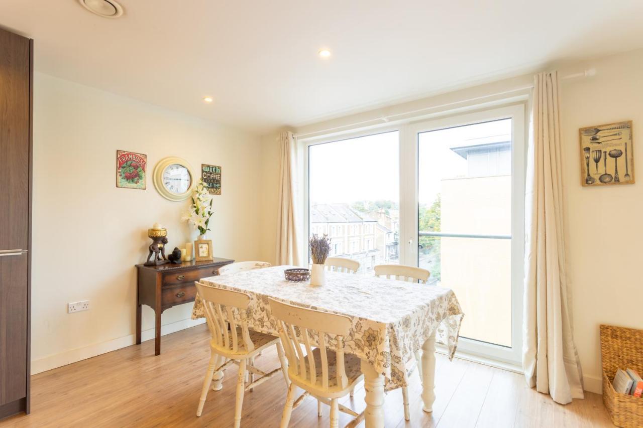 Amazing Modern 2 Bedroom Flat In Greenwich For 4 People Londres Exterior foto