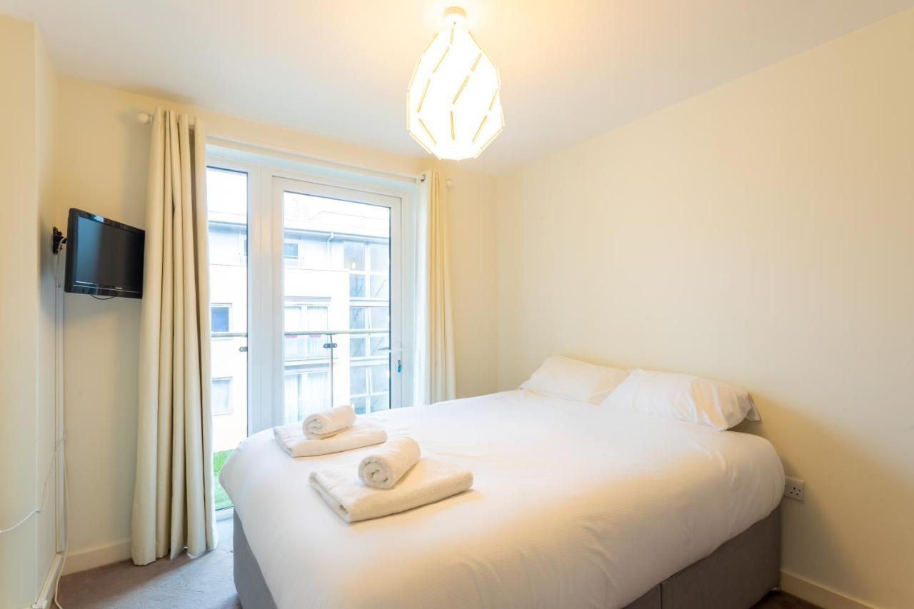 Amazing Modern 2 Bedroom Flat In Greenwich For 4 People Londres Exterior foto