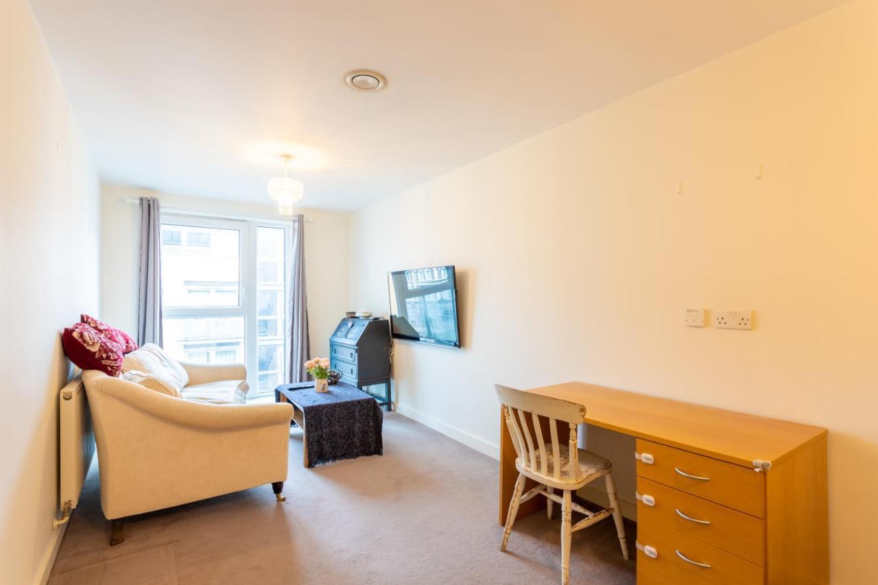 Amazing Modern 2 Bedroom Flat In Greenwich For 4 People Londres Exterior foto